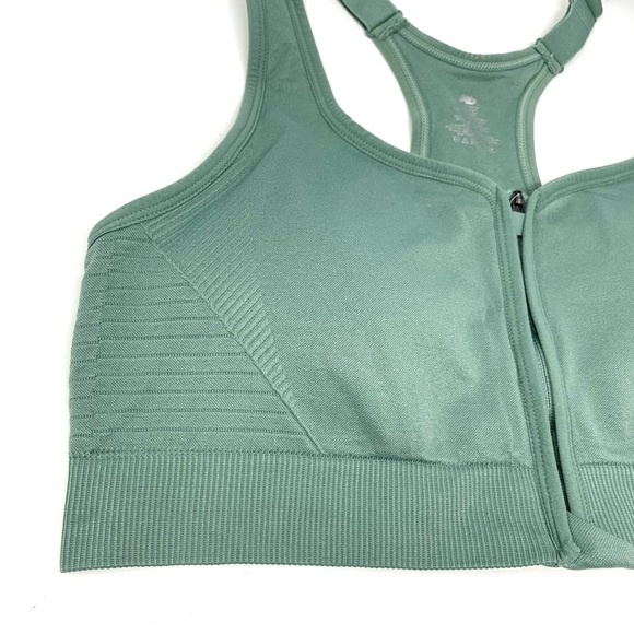 New Balance Seamless Mid Impact Zip-Front Sport Bra Top in Sage Green Size XL - Picture 5 of 10